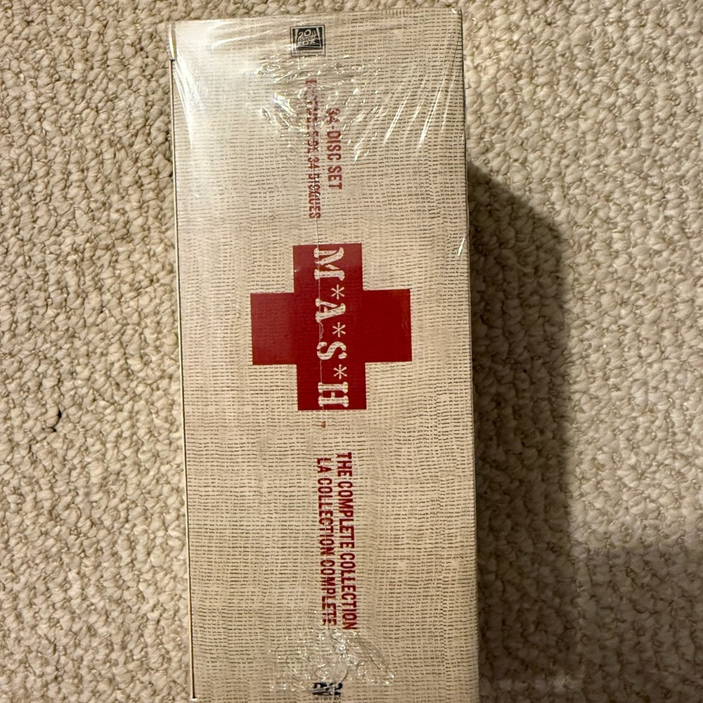M*A*S*H The Complete Collection DVD Set - Picture 4 of 4